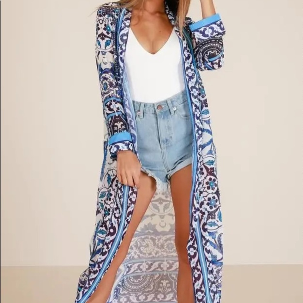 Showpo Brightest Dawn kimono in navy print